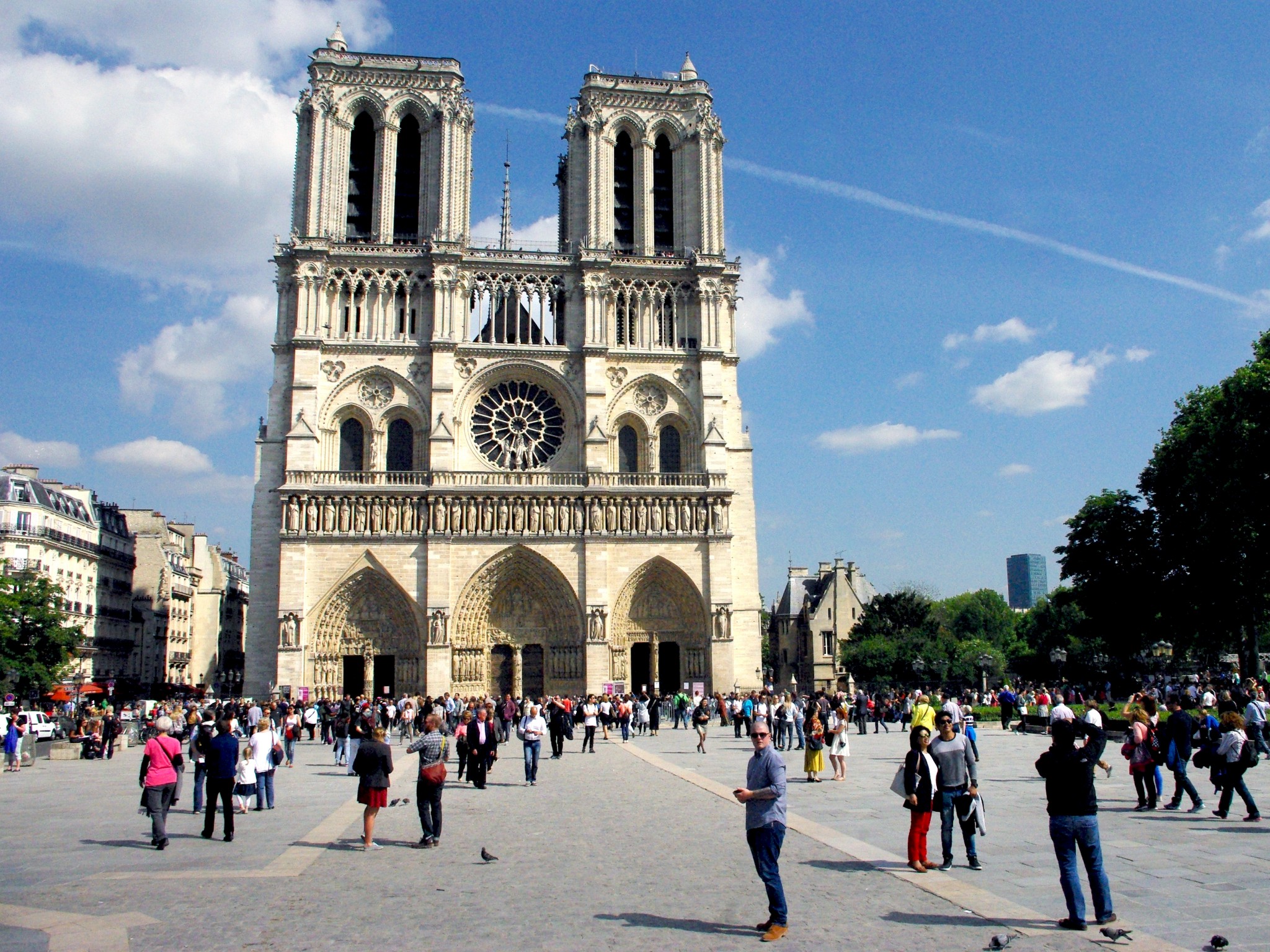 Top 10 Tourist Attractions in Paris